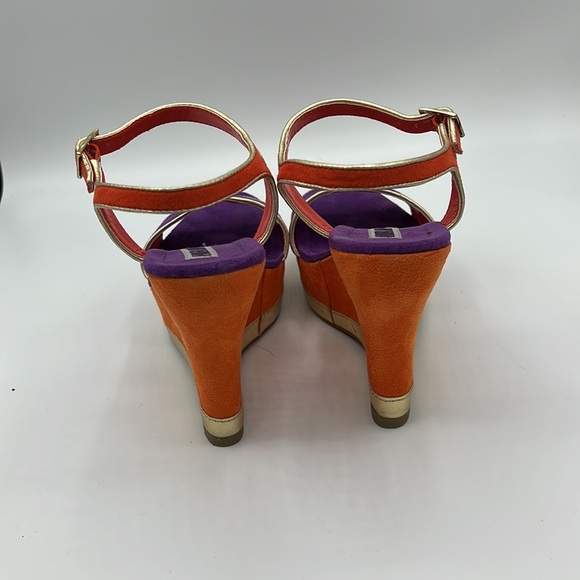 Jennifer Lopez Wedge Heels - Picture 2 of 5
